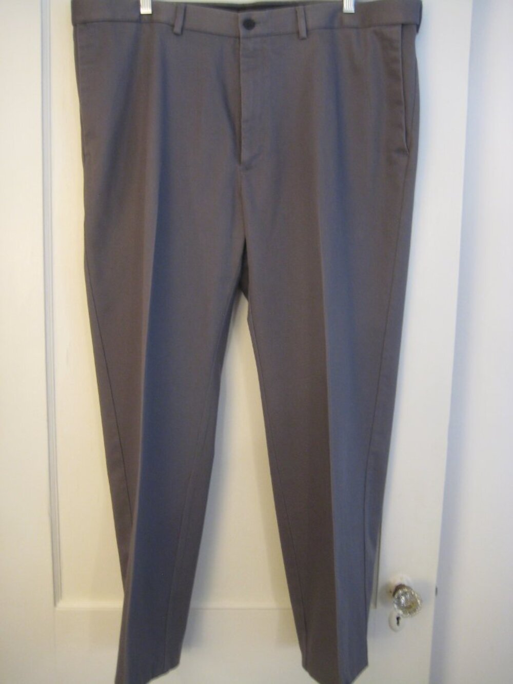 MAN'S 100% TAUPE COTTON HAGGAR SLACKS PANTS SIZE 40 x 30